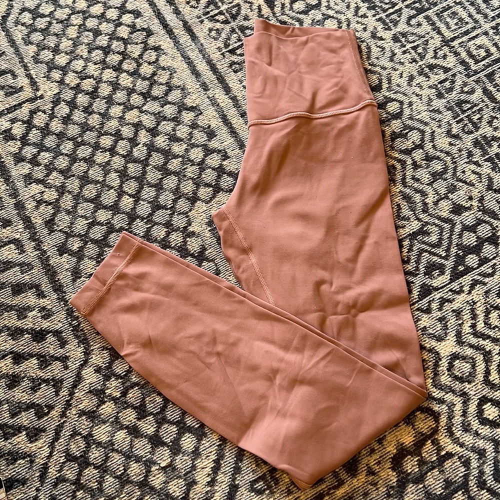 Lululemon high rise align pants 25” in dusty pink